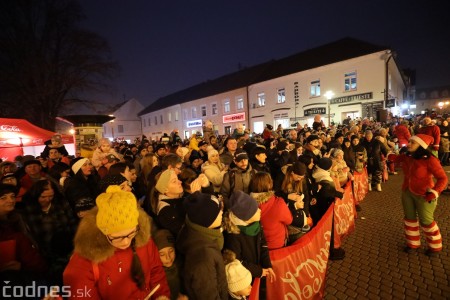 Foto a video: Vianočný Coca-Cola kamión - Prievidza 2022 3