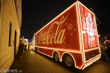 Foto a video: Vianočný Coca-Cola kamión - Prievidza 2022 34