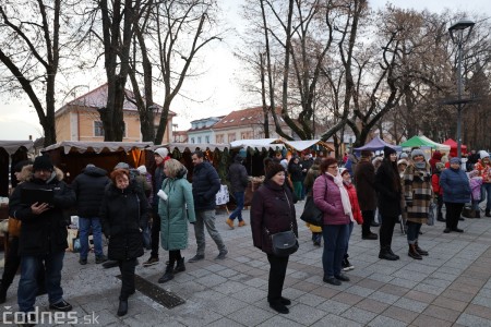 Foto a video: V Bojniciach opäť oslavovali zimný slnovrat podujatím Bojnický kračún 1