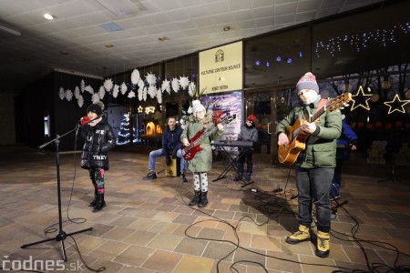 Foto a video: V Bojniciach opäť oslavovali zimný slnovrat podujatím Bojnický kračún 19