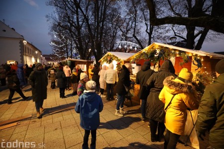 Foto a video: V Bojniciach opäť oslavovali zimný slnovrat podujatím Bojnický kračún 36