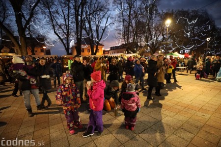 Foto a video: V Bojniciach opäť oslavovali zimný slnovrat podujatím Bojnický kračún 42