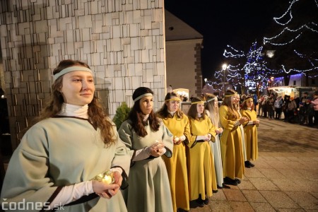 Foto a video: V Bojniciach opäť oslavovali zimný slnovrat podujatím Bojnický kračún 59