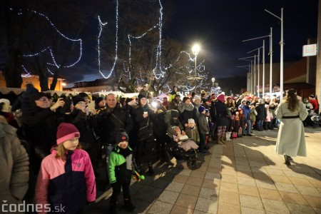 Foto a video: V Bojniciach opäť oslavovali zimný slnovrat podujatím Bojnický kračún 61