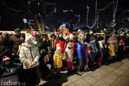 Foto a video: V Bojniciach opäť oslavovali zimný slnovrat podujatím Bojnický kračún 62