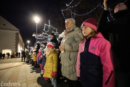 Foto a video: V Bojniciach opäť oslavovali zimný slnovrat podujatím Bojnický kračún 67