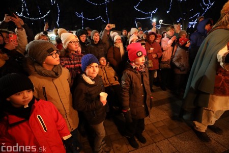 Foto a video: V Bojniciach opäť oslavovali zimný slnovrat podujatím Bojnický kračún 85