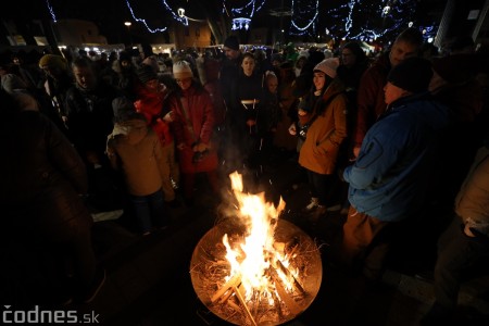 Foto a video: V Bojniciach opäť oslavovali zimný slnovrat podujatím Bojnický kračún 99