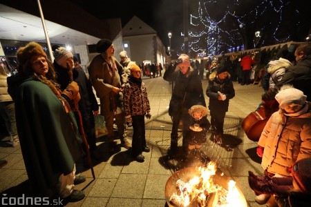 Foto a video: V Bojniciach opäť oslavovali zimný slnovrat podujatím Bojnický kračún 155