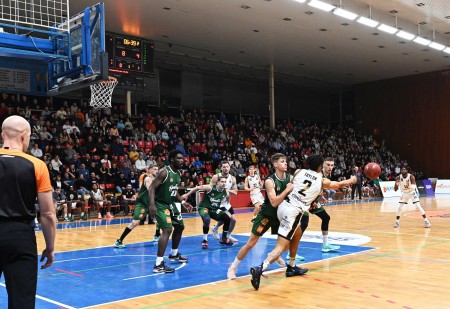 Foto: Derby - BC Prievidza – MBK Baník Handlová 79:70 9