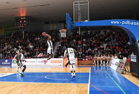 Foto: Derby - BC Prievidza – MBK Baník Handlová 79:70 22