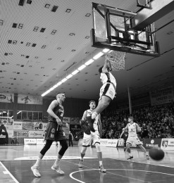 Foto: Derby - BC Prievidza – MBK Baník Handlová 79:70 31