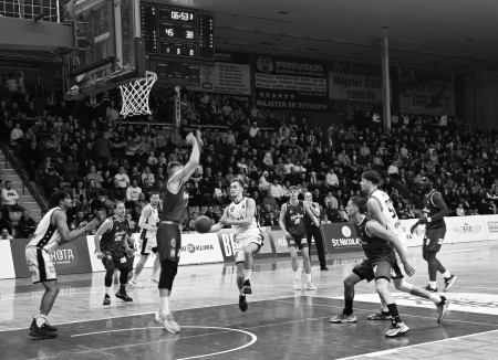 Foto: Derby - BC Prievidza – MBK Baník Handlová 79:70 36