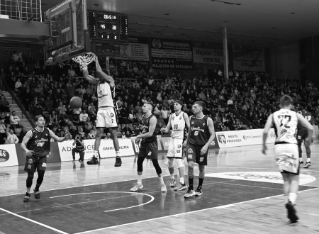 Foto: Derby - BC Prievidza – MBK Baník Handlová 79:70 38