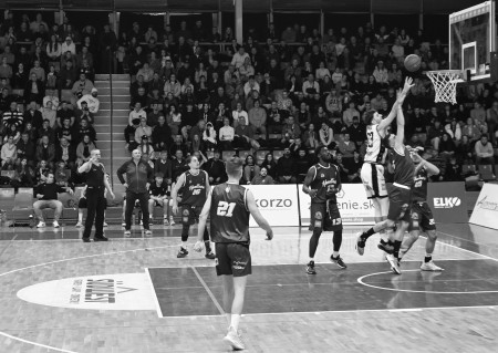 Foto: Derby - BC Prievidza – MBK Baník Handlová 79:70 55