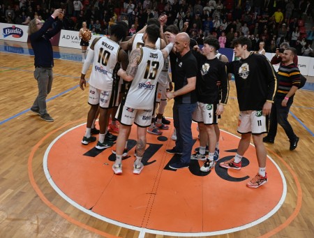 Foto: Derby - BC Prievidza – MBK Baník Handlová 79:70 60