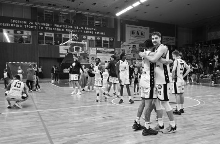 Foto: Derby - BC Prievidza – MBK Baník Handlová 79:70 65