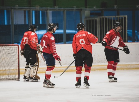 Foto a video: Hokejový sviatok v Prievidzi - HC Prievidza (Andrej Sekera) vs Calgary screw&bolt 12