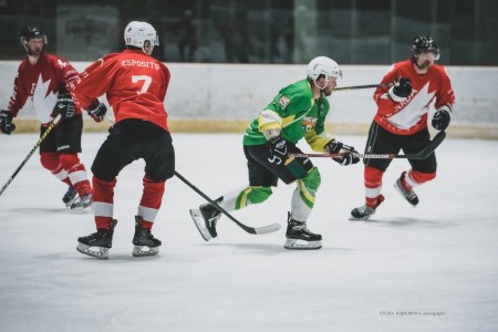 Foto a video: Hokejový sviatok v Prievidzi - HC Prievidza (Andrej Sekera) vs Calgary screw&bolt 26