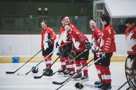 Foto a video: Hokejový sviatok v Prievidzi - HC Prievidza (Andrej Sekera) vs Calgary screw&bolt 44