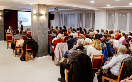 Foto: Uvedenie knihy Vtedy to tak bývalo – Zo života obcí Brezany a Nedožery od autorky Bibiány Krpelanovej 13