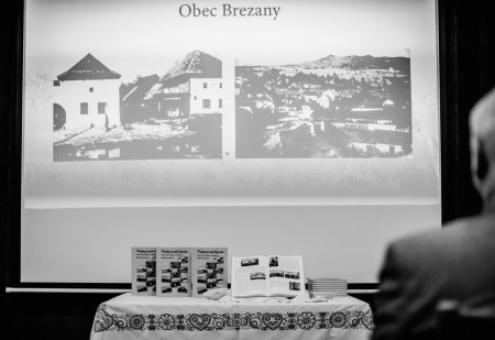 Foto: Uvedenie knihy Vtedy to tak bývalo – Zo života obcí Brezany a Nedožery od autorky Bibiány Krpelanovej 15