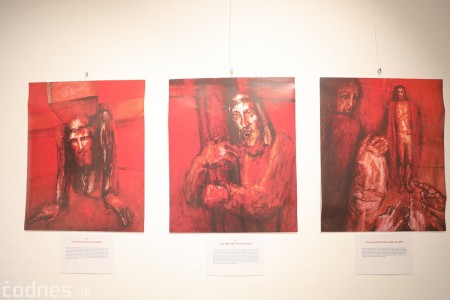 Foto: Výstava v Prievidzi predstavuje sakrálnu tvorbu Márie Nemčekovej-Chmeliarovej 6