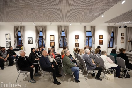 Foto: Výstava v Prievidzi predstavuje sakrálnu tvorbu Márie Nemčekovej-Chmeliarovej 10