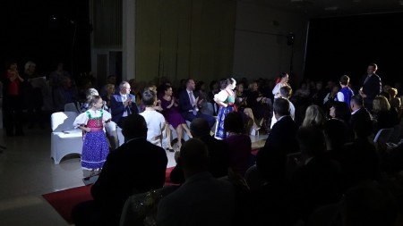 Foto a video: Ocenenie za prínos kultúrnej obci si za rok 2022 na hornej Nitre prevzali desiatky laureátov 5