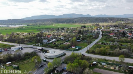 Foto: Cesta z obce Koš, ktorá vedie od Opatoviec nad Nitrou do obce Sebedražie mali dnes oficiálne otvoriť pre vodičov. Nestane sa tak 11