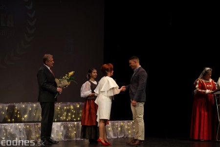 Foto: Tváre mesta 2022 Prievidza, spojený s odovzdávaním mestských ocenení Prievidzský anjel, Cena primátora mesta, Cena mesta - zoznam ocenených. 14