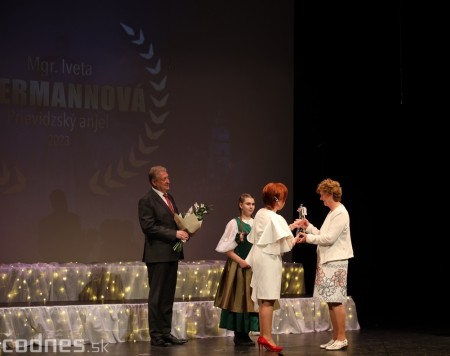 Foto: Tváre mesta 2022 Prievidza, spojený s odovzdávaním mestských ocenení Prievidzský anjel, Cena primátora mesta, Cena mesta - zoznam ocenených. 20