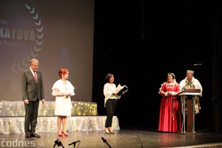 Foto: Tváre mesta 2022 Prievidza, spojený s odovzdávaním mestských ocenení Prievidzský anjel, Cena primátora mesta, Cena mesta - zoznam ocenených. 33