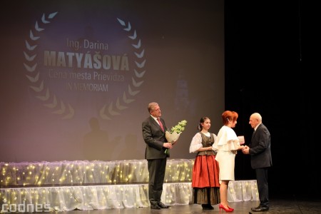 Foto: Tváre mesta 2022 Prievidza, spojený s odovzdávaním mestských ocenení Prievidzský anjel, Cena primátora mesta, Cena mesta - zoznam ocenených. 38