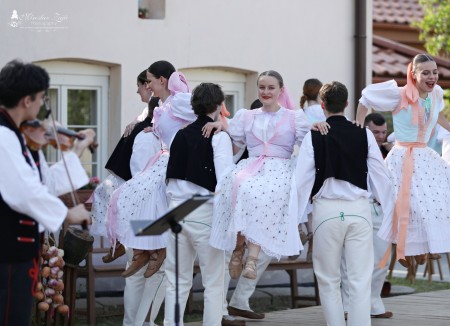 5. folklórny festival V poluskej dedine - folklórny súbor Jánošíček 4