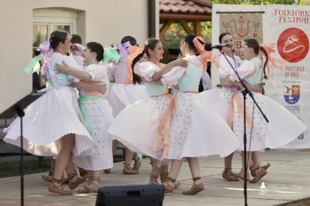 5. folklórny festival V poluskej dedine - folklórny súbor Jánošíček 8