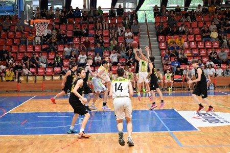 Foto a video: Majstrovstvá SR U14 - MBA Prievidza získali titul Majstra Slovenska 1