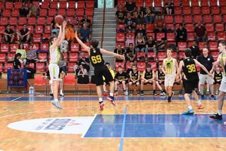 Foto a video: Majstrovstvá SR U14 - MBA Prievidza získali titul Majstra Slovenska 72