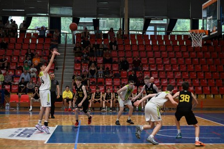 Foto a video: Majstrovstvá SR U14 - MBA Prievidza získali titul Majstra Slovenska 83