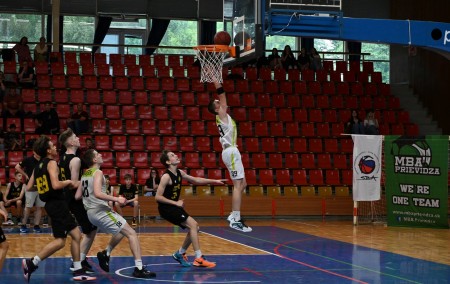 Foto a video: Majstrovstvá SR U14 - MBA Prievidza získali titul Majstra Slovenska 96