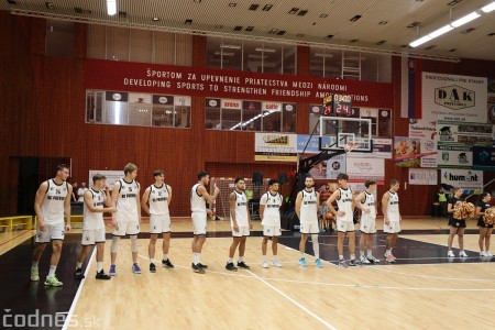 Foto: Dnes počas prípravného zápasu BC Prievidza slávnostne otvorili športovú halu v Prievidzi po rekonštrukcii palubovky 12