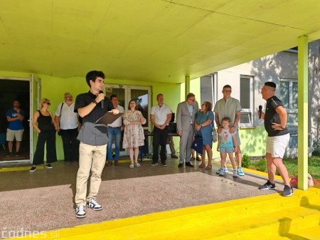 Foto: Dnes slávnostne otvorili zrevitalizovaný športový areál pri CVČ Prievidza. Prispel naň Juraj Kucka 8