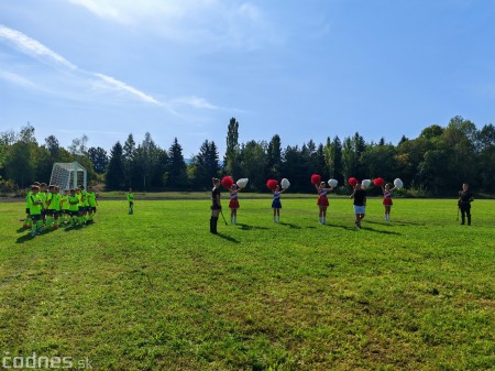 Foto: Dnes slávnostne otvorili zrevitalizovaný športový areál pri CVČ Prievidza. Prispel naň Juraj Kucka 17