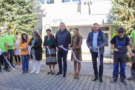 Foto: Na SOŠ Prievidza majú nové vybavenie učební a dielní odborného výcviku za 650 tisíc eur 12