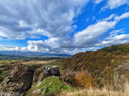 Foto: Hrad Sivý kameň - jeseň 2023 22