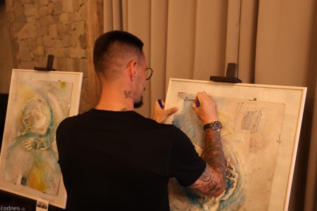 Foto: Exkluzívnu druhú vernisáž PRO TEMPORE Romana Turcela a samostatný súbor obrazov PODAJME SI RUKY otvárali Juraj Kucka a Marek Hamšík 19