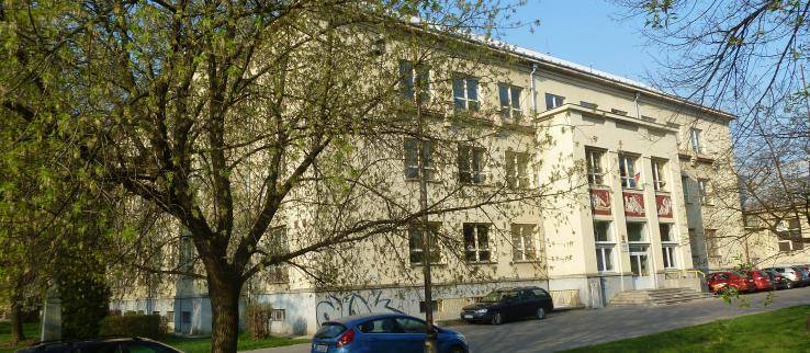 Mesto Prievidza získalo viac ako 2 milióny eur na obnovu ZŠ Sama Chalupku