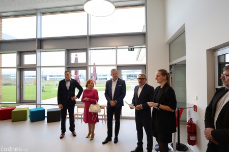 Foto: V Brose Prievidza dnes slávnostne otvorili novú škôlku 4
