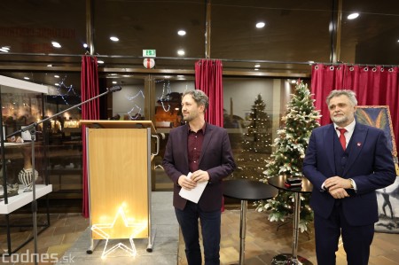 Dražbou diel na aukcii Vianočná  iskra verejnosť opäť podporí bojnickú nemocnicu a ZUŠ 17
