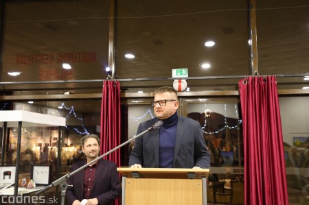 Dražbou diel na aukcii Vianočná  iskra verejnosť opäť podporí bojnickú nemocnicu a ZUŠ 31